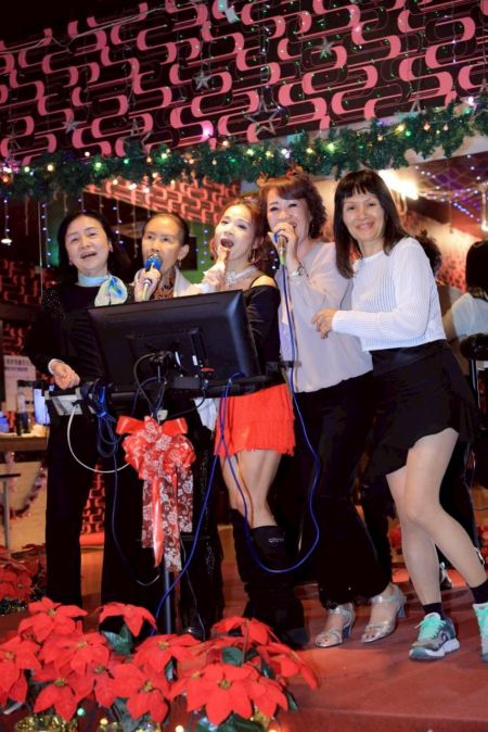  114年慶祝蔣老師40週年聖誕、師生成果展聯歡會